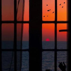 男男H双腿涨灌PLAY慎入视频
